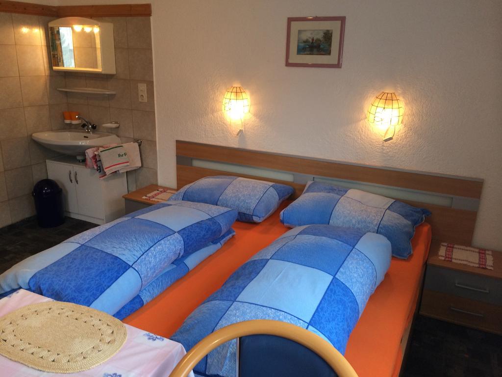 Bed and Breakfast Haus Scholl Нассерайт Номер фото